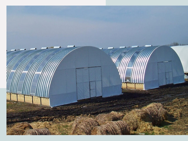 Сельскохозяйственные здания в Тихорецке